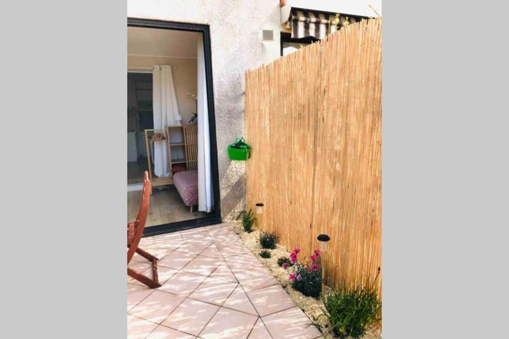 La Petite Pinede Studio Climatise Proche Plage Sanary-sur-Mer Eksteriør bilde